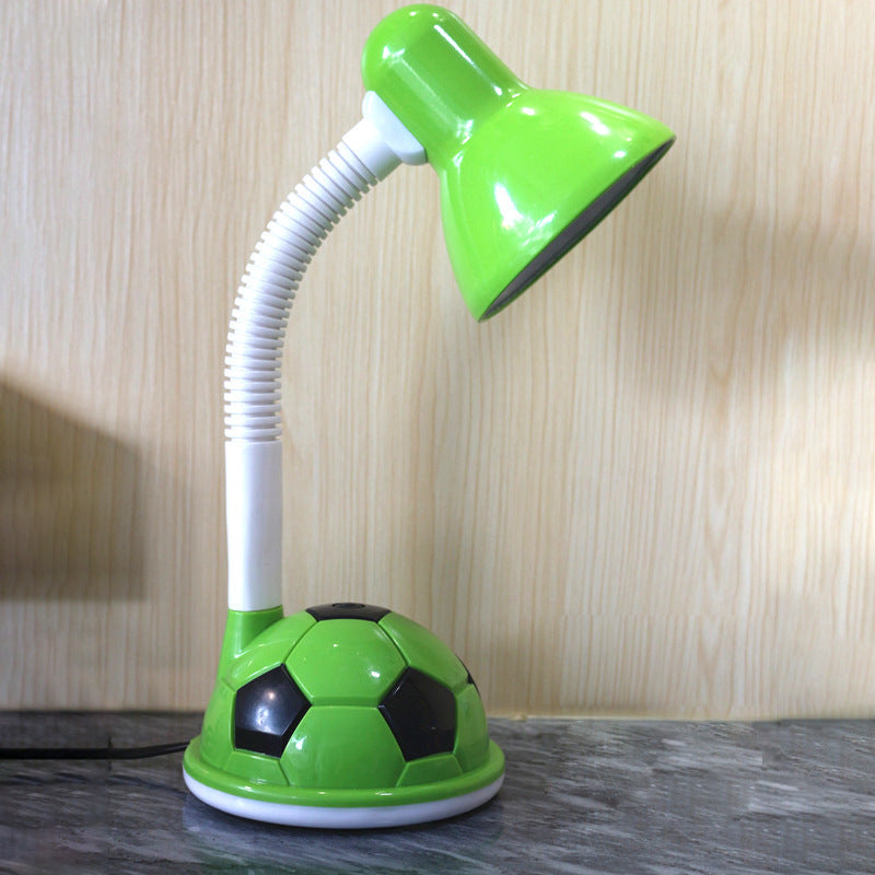 LumoKick - Fodboldinspireret LED-skrivebordslampe til studier og afslapning