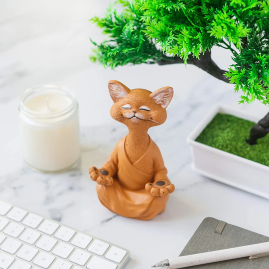 SerenePaws - Håndlavet Buddha Cat Statue til inspireret interiør