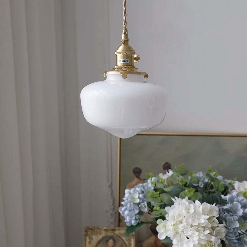 RetroLuxe – Elegant pendellampe med klassisk industriel charme