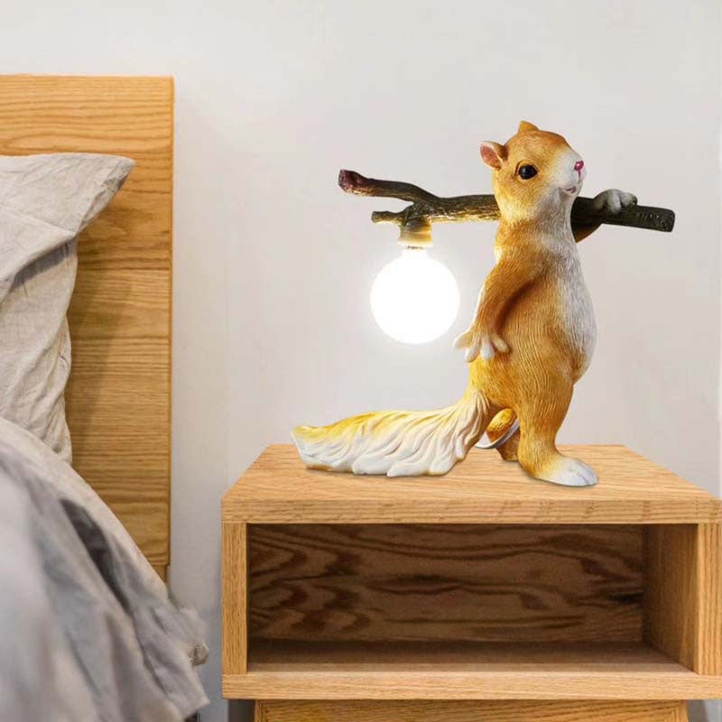 Squirrel Glow - Charmerende egernlampe til at oplyse dit hjem