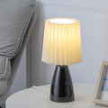 LuxeLight - Elegant plisseret bordlampe med dæmpbar belysning