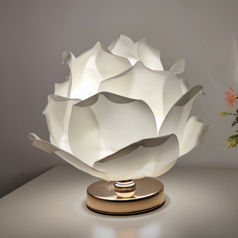 LotusGlow – Blomstrende Lotusformet LED Bordlampe med Lagdelte Blade