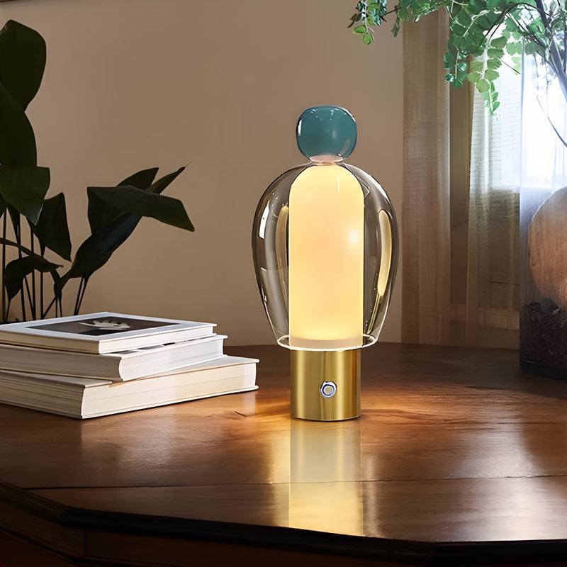 LumiGlow - Trådløs bordlampe med dæmpbar LED og elegant glasdesign