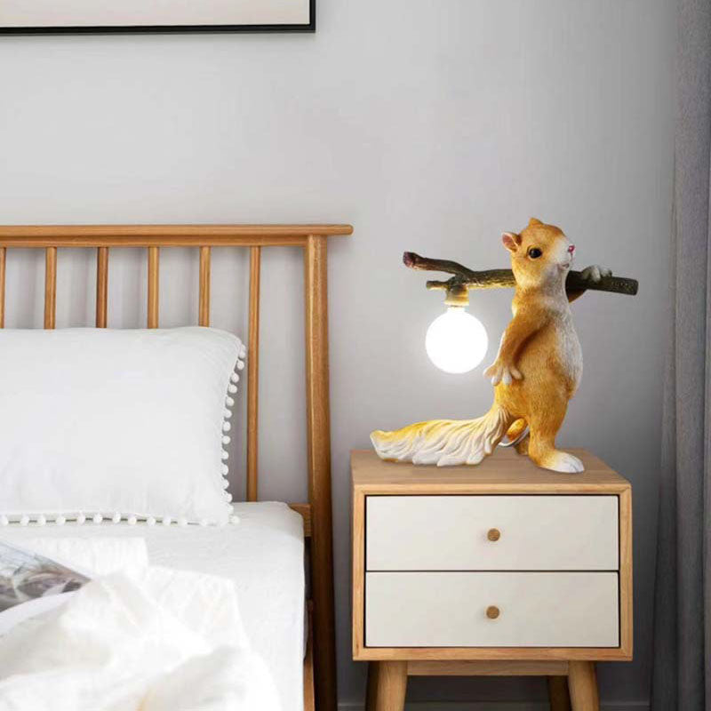 Squirrel Glow - Charmerende egernlampe til at oplyse dit hjem