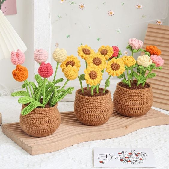 FloraBloom – Elegant dekorativ blomstervase til forbedring af boliginteriør og stil