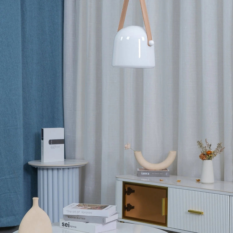 EchoGlow - Moderne pendellampe med stemningsfuld belysning og klassisk form