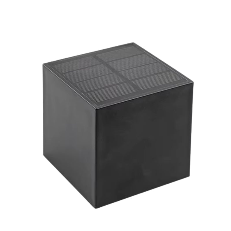 SolarGlow – Udendørs Solcellelampe med Høj-Effektivitetsdesign for Hurtig Opladning