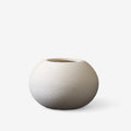 NordicForm – Keramisk vase med ren geometrisk form