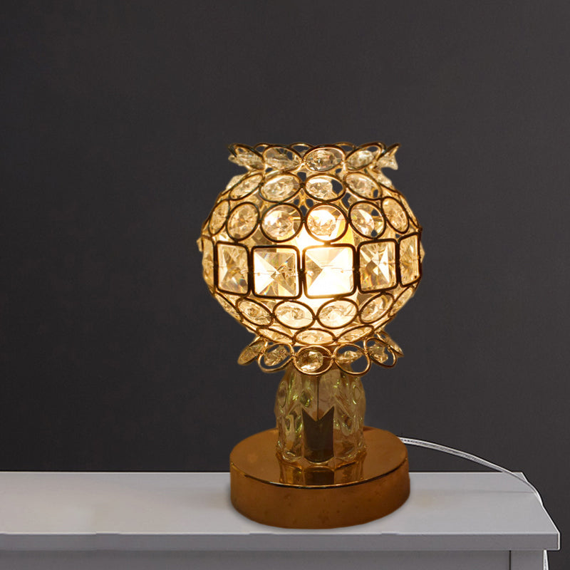 CrystalRay - Elegant guld skrivebordslampe med krystaldetaljer