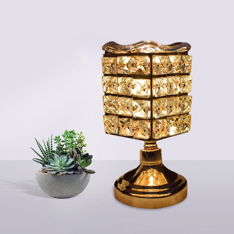 CrystalRay - Elegant guld skrivebordslampe med krystaldetaljer