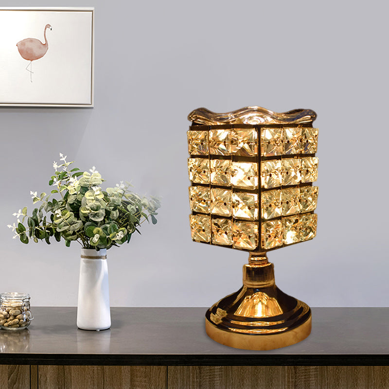 CrystalRay - Elegant guld skrivebordslampe med krystaldetaljer