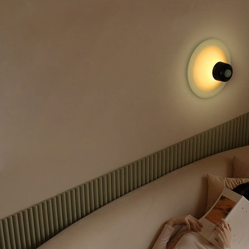 GlowMount – LED-væglampe med bevægelsessensor og sugekop til indendørs brug