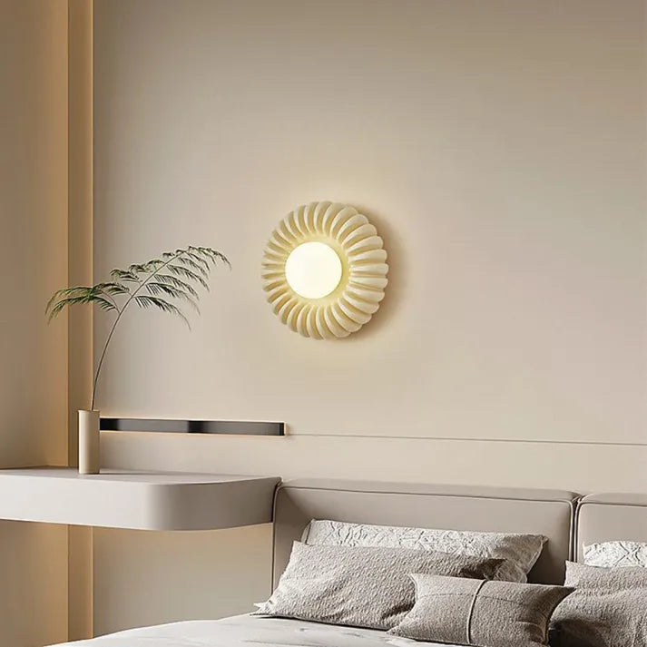 GlowForma – Moderne væglampe med skulpturelt kunstnerisk design
