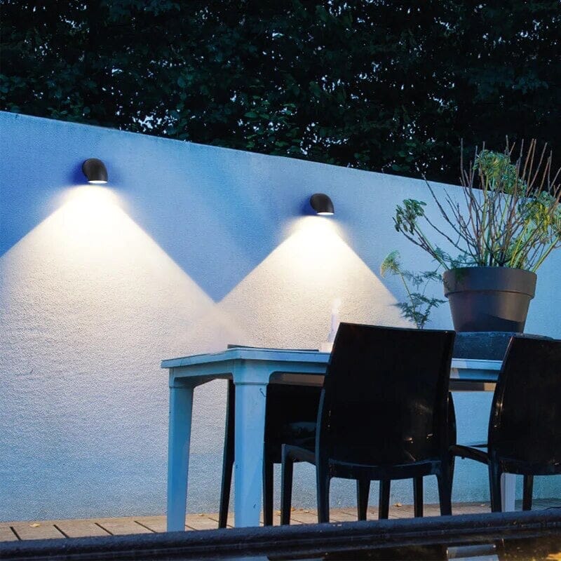 LumaFort – Sort vandtæt LED-downlight i aluminium