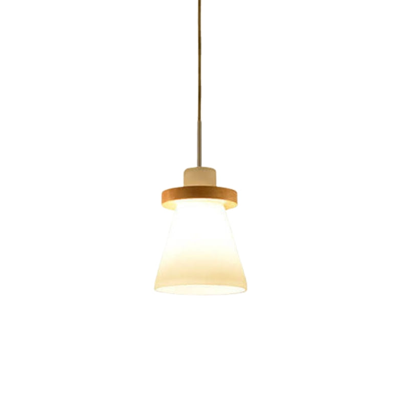 LumaBell – Moderne Pendellampe med Frostet Glasskærm
