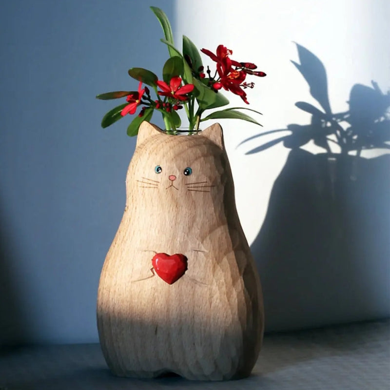 WhiskerHeart – Katteformet Vase med Hjerteaccent til Hjemmedekoration