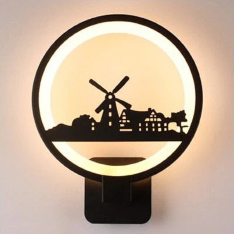 ForestGlow – Rustik LED-væglampe med skovdesign for en beroligende atmosfære