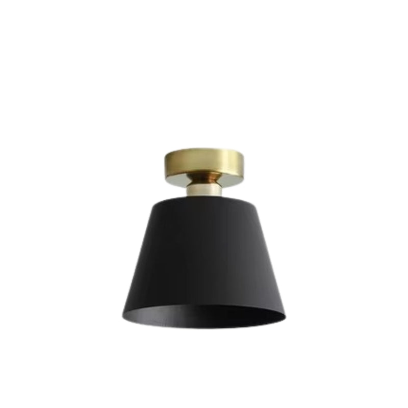 LumiCore – Cylindrisk loftslampe til indendørs brug