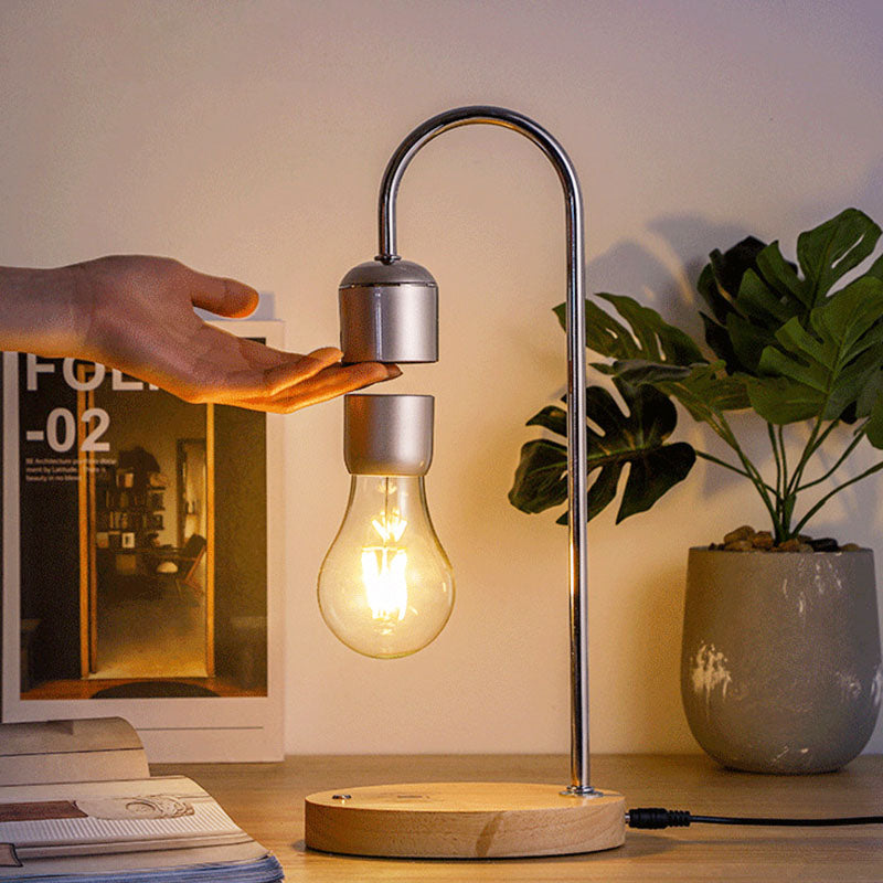 LumoFloat – Svævende lampe med magnetisk svævende design og trådløs opladningsbase