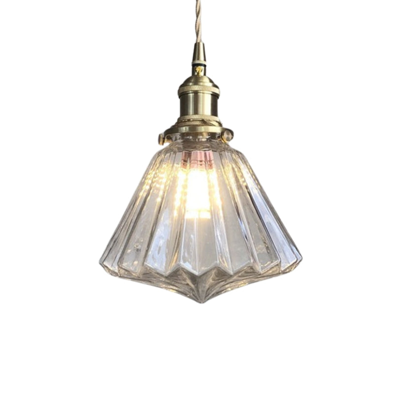 BrassGlow – Moderne pendellampe med elegant finish