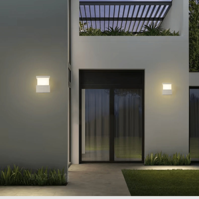 BrightNest - LED Væglampe til Udendørs Belysning