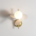 LeafGlow – Moderne væglampe med naturinspireret design