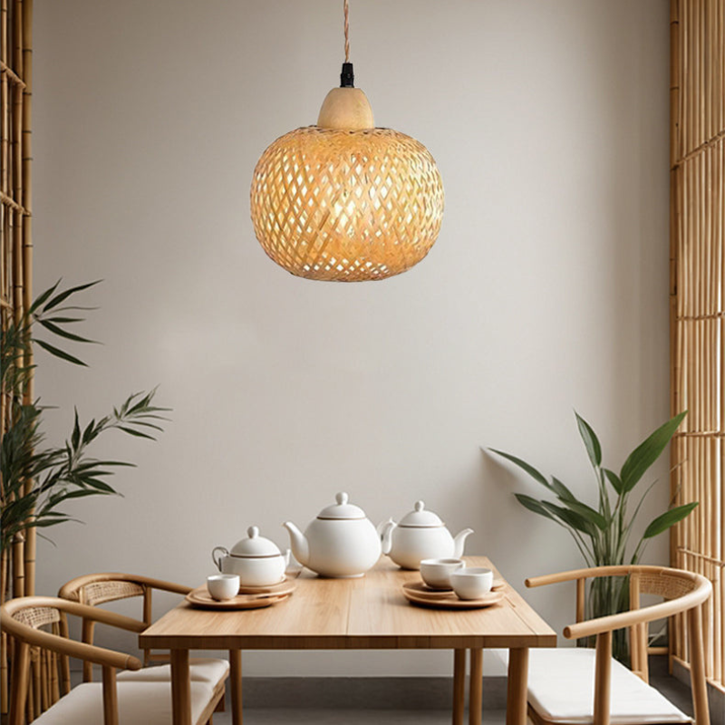 BambooGlow – Japansk Hul Træ Væglampe