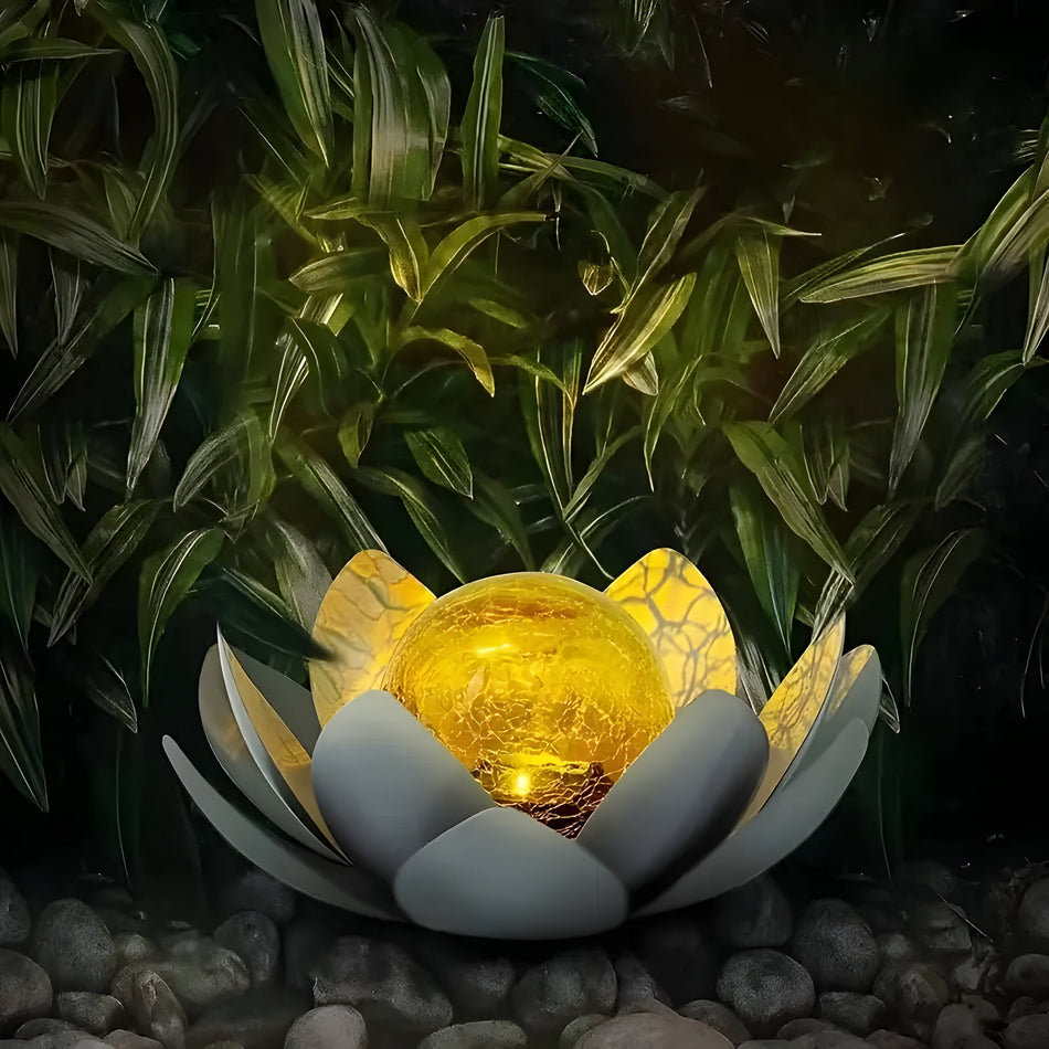 GlowPetal - Solcelledrevet lotusblomst havelampe med blødt omgivende lys