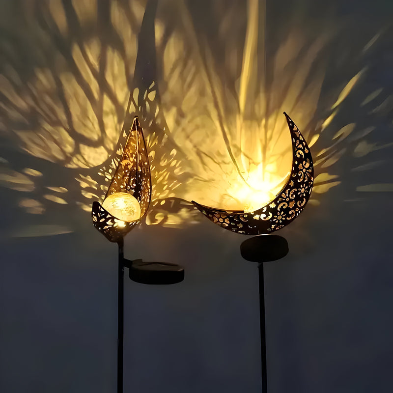 LumiGrove - Dekorativ solcelledrevet havelampe med elegant månedesign og glødende charme