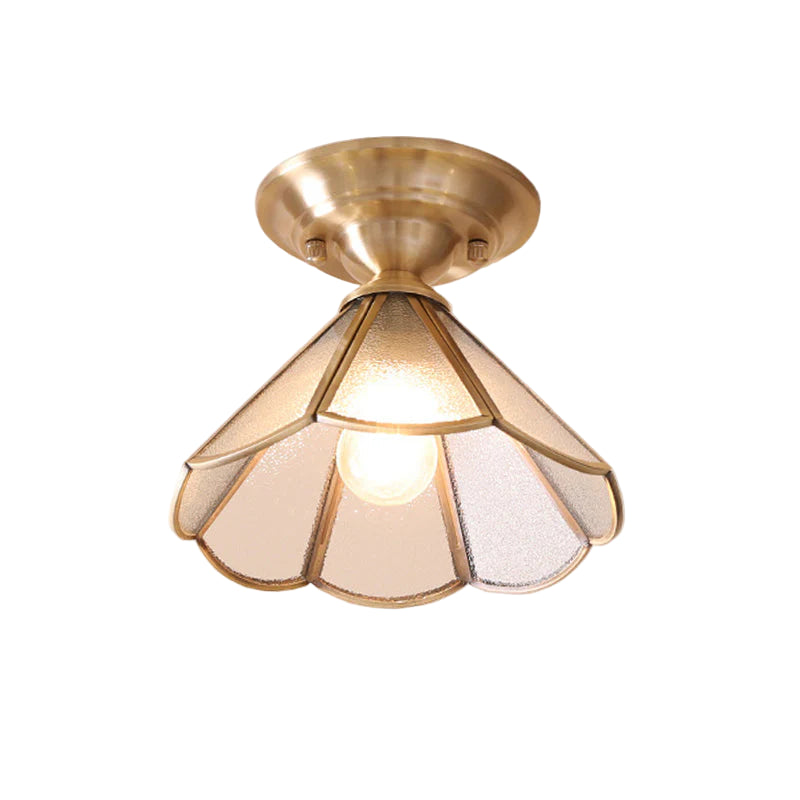 GoldenAura – Kolonial Semi-Flush Loftlampe med Udsmykkede Detaljer