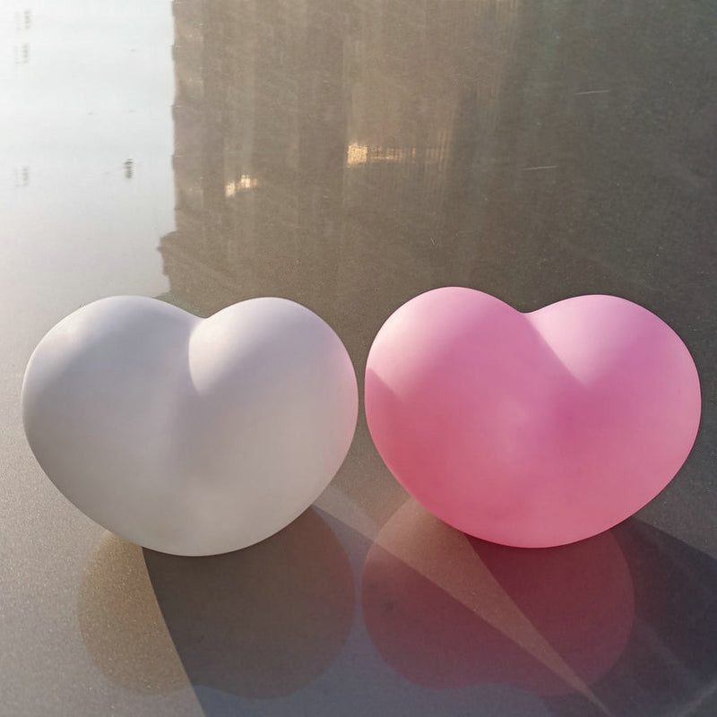 LumiHeart – Elegant Hjerteformet Natlampe for en Hyggelig Atmosfære