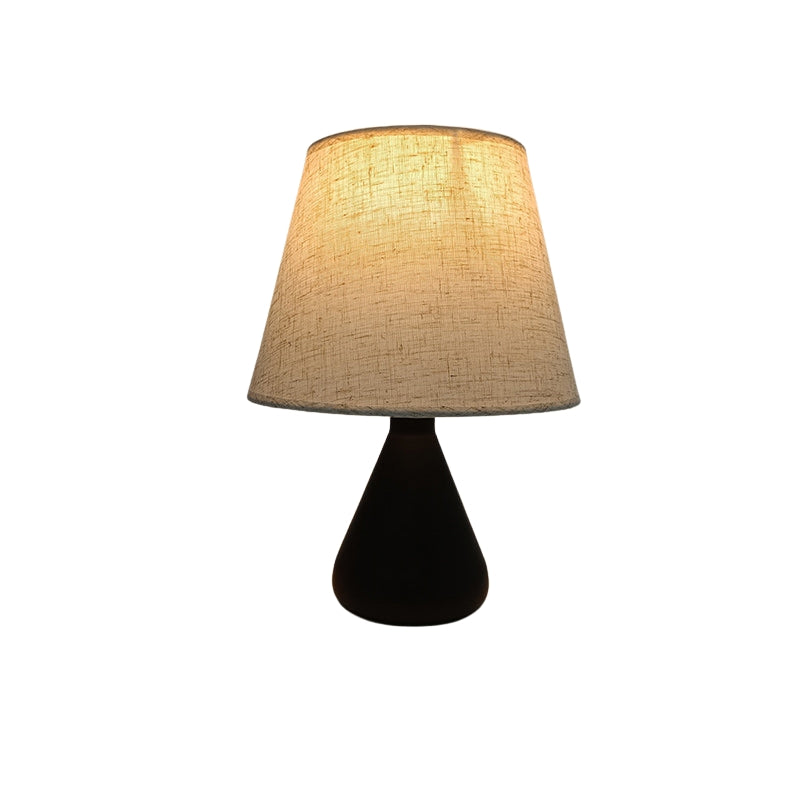 GlowPoint - Moderne bordlampe med Stikdesign til soveværelsesbelysning