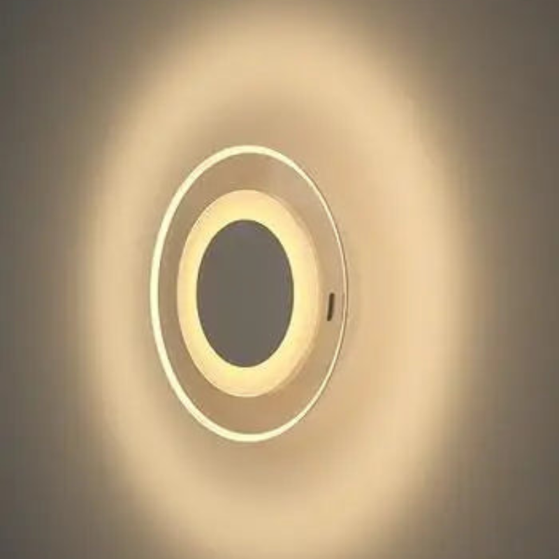 LumoNest – Natlampe med bevægelsessensor og automatisk aktivering