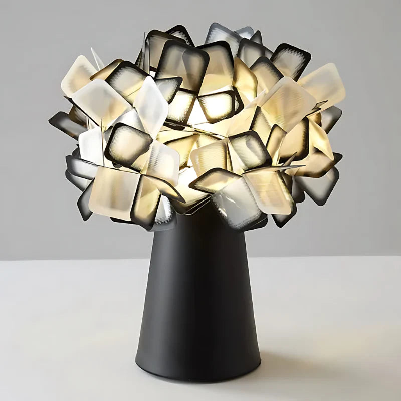 TreeGlow - Minimalistisk LED-bordlampe med varmt hvidt lys til stilfulde rum