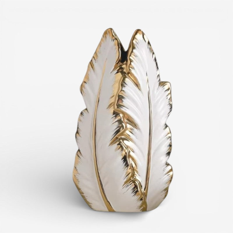 FeatherAura – Dekorativ blomstervase med fjerdesign