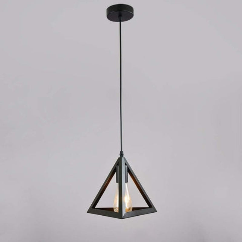 TriadGlow – Vintage metal trekantet loftslampe med moderne design