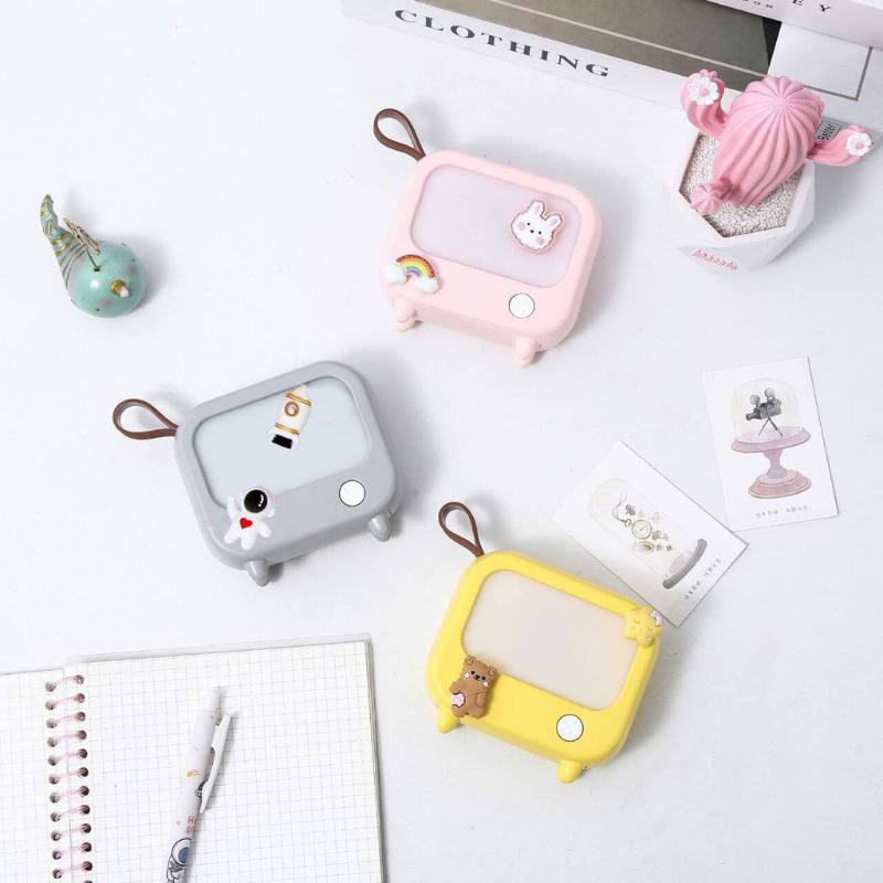RetroView – Mini TV USB LED Natlampe
