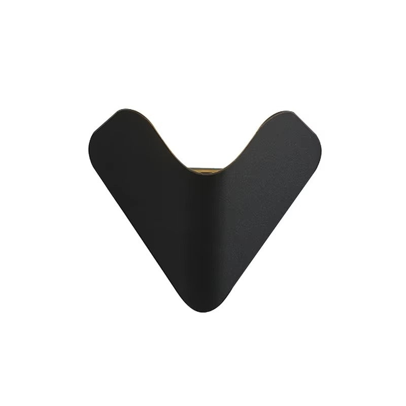 LumiRay – Minimalistisk trekantet udendørsvæglampe