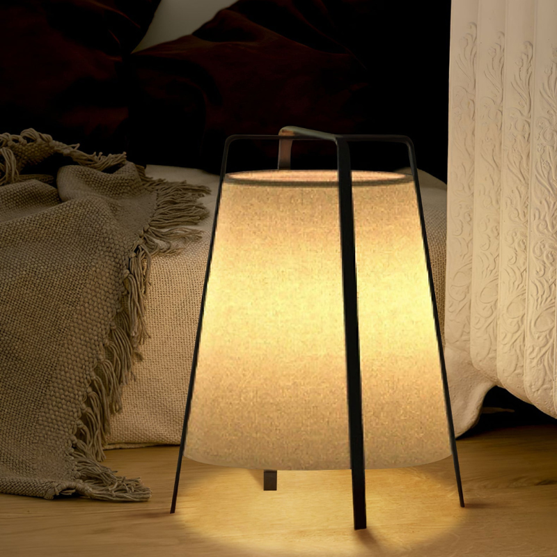 ZenGlow – LED bordlampe med stofskærm