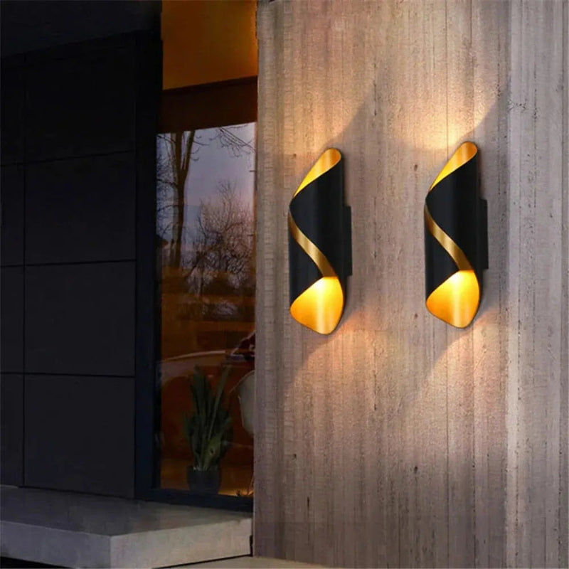 LumiSpiral – Moderne LED Væglampe med Elegant Spiraldesign