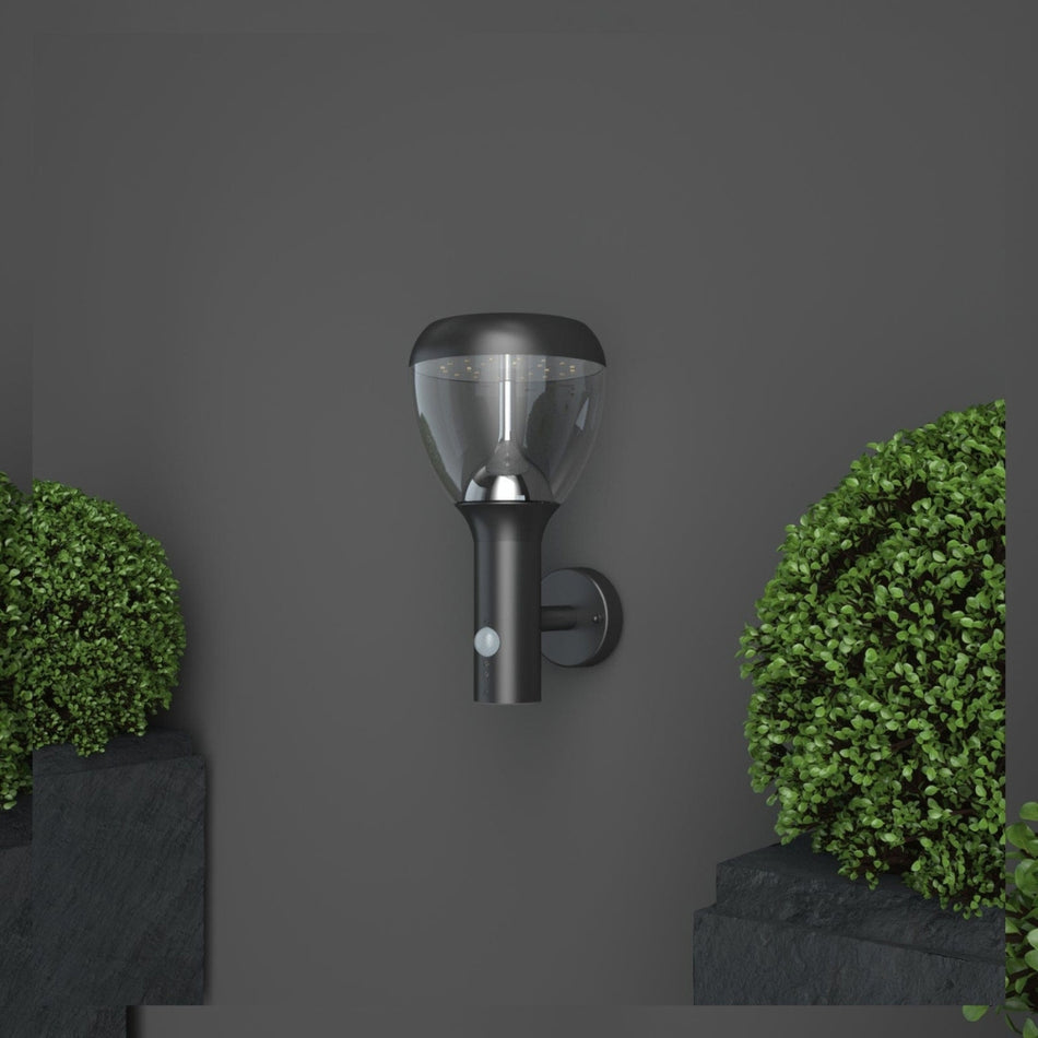 LumaWall – Solcellevæglampe med bevægelsessensor og justerbar lysstyrke til udendørs brug