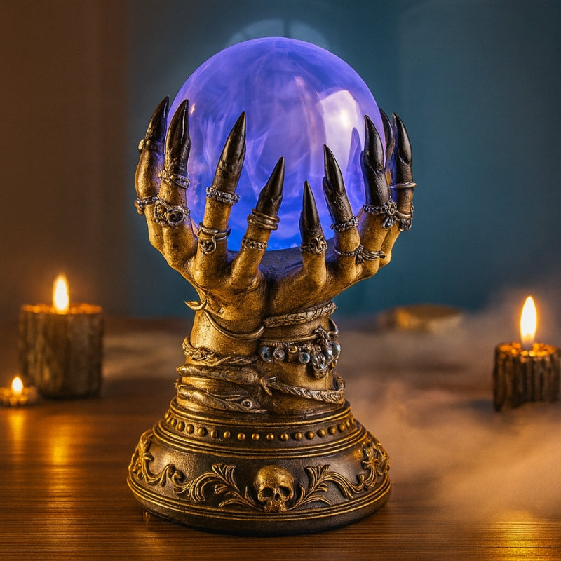 NightSphere – Halloween krystalkuglelampe med gotisk hånddesign