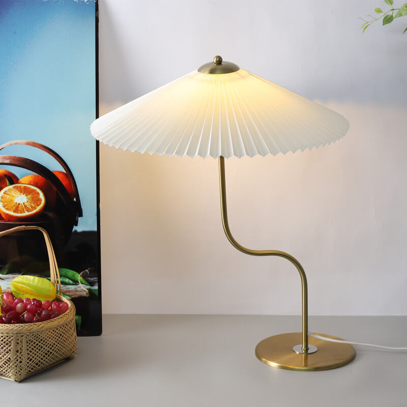 LumiViet - Moderne vietnamesisk bordlampe for en fredfyldt stemning