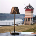 HexaGlow – Sekskantet bordlampe med genopladeligt batteri