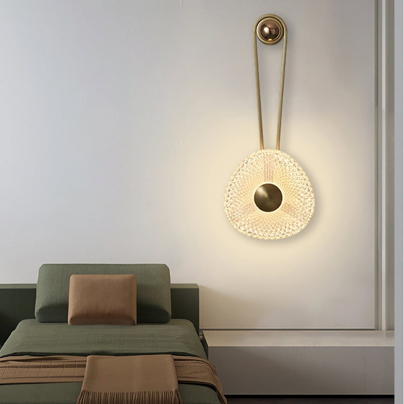 TeardropGlow – Væglampe med dråbeformet design