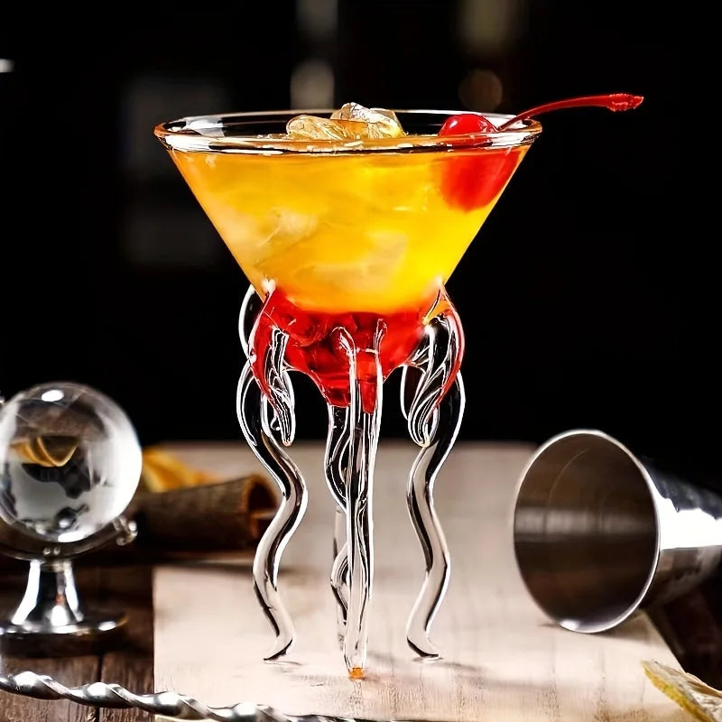 TentacleSip - Unikt blæksprutte-inspireret Martini-glas til stilfulde hjemmebarer