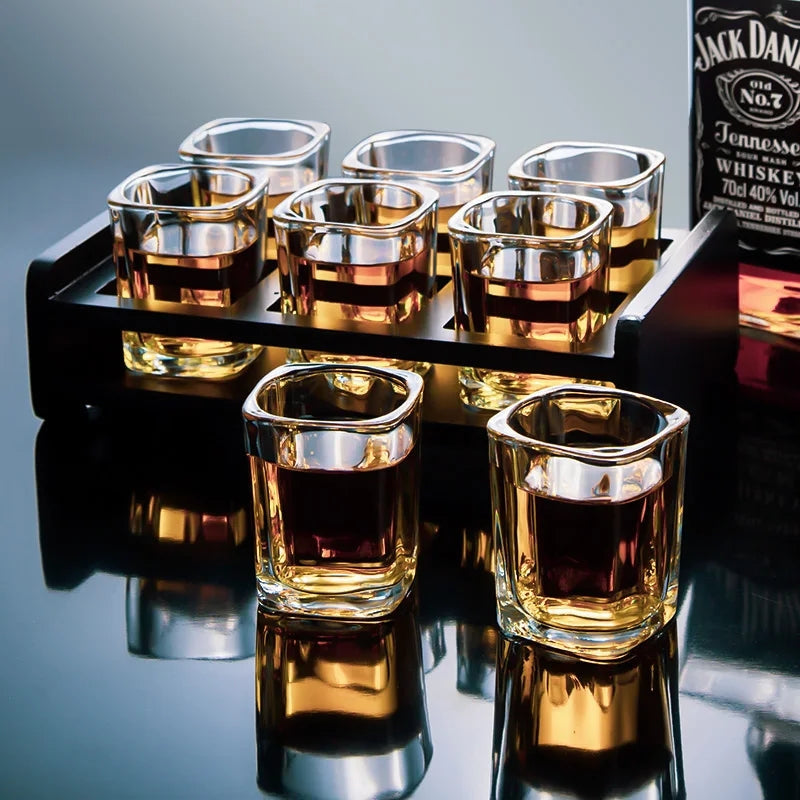 SpiriLux – Whiskey Glas Sæt med Ergonomisk Design og Mat Sort Serveringsskål