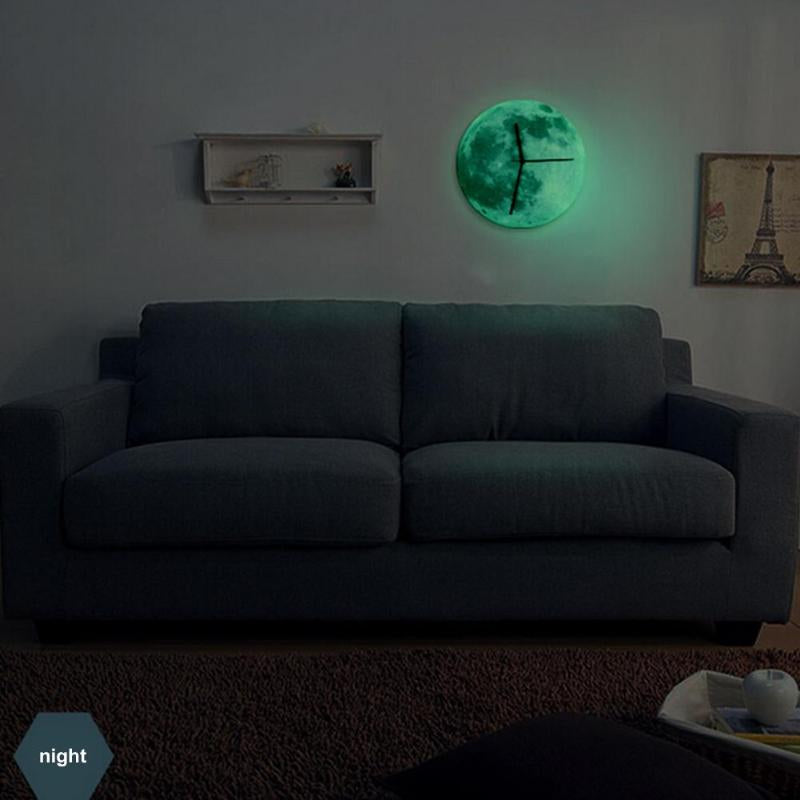 MoonGlow – Glow Dark Moon-inspireret vægur med nattebelysning