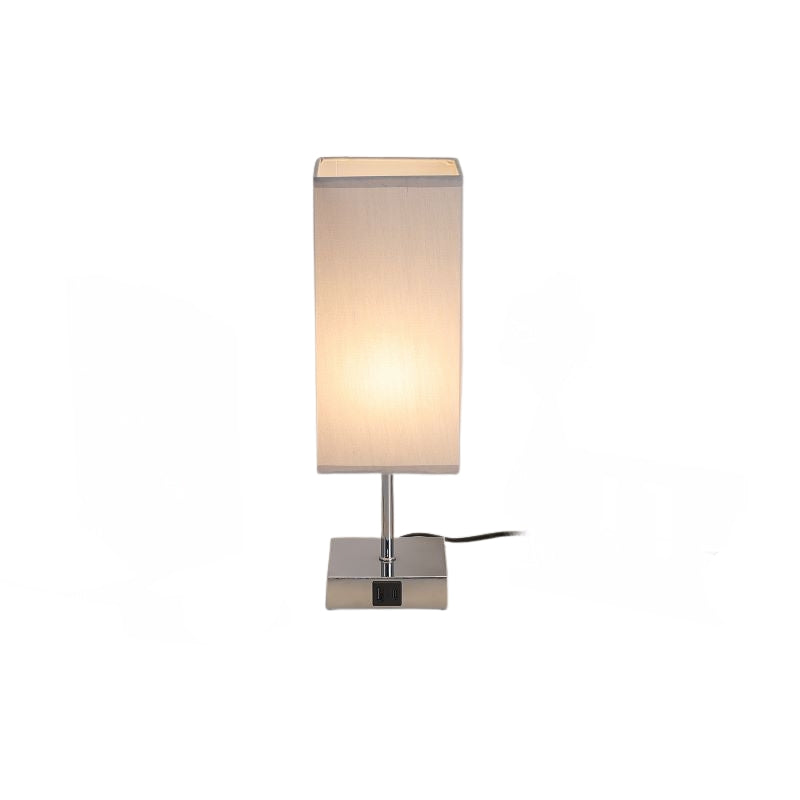 ShinePort - Bordlampe til soveværelse med bærbart stikdesign