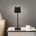 LumoCore - Moderne genopladelig bordlampe med dæmpbar lys
